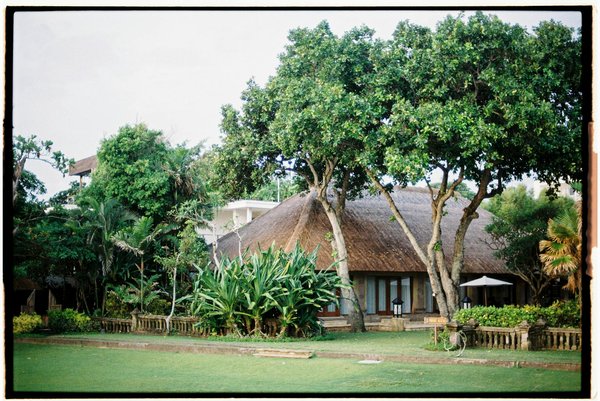 Discover the Top Coastal Walks in the UK: The Ultimate Guide to Stunning Seaside Trails!